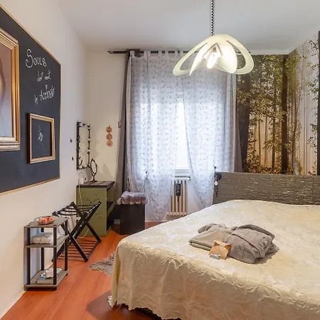 Lodge&art San Francesco منزل للإقامة ترييستي