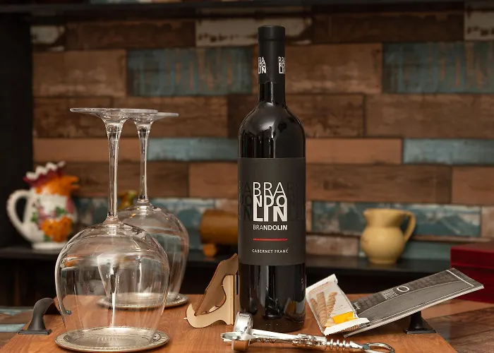 Lodge&art San Francesco Homestay *